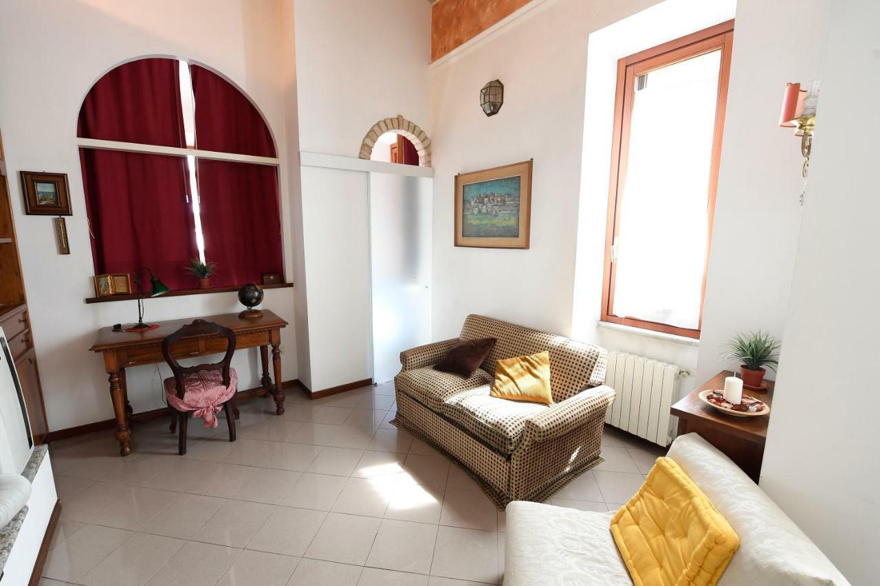Apartment Trastevere 240 Rome